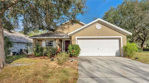 506 Pine Cone Dr, Davenport, FL 33897