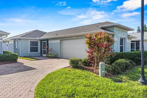 3441 Grenville Dr, Winter Haven, FL 33884