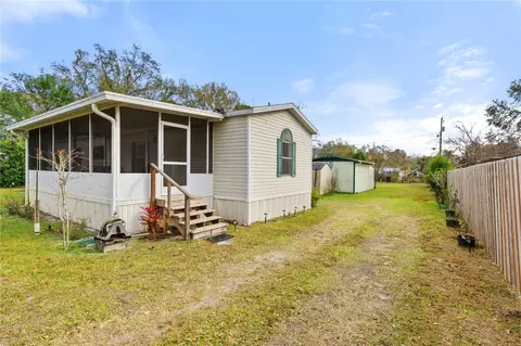 2415 Winter Ridge Dr, Auburndale, FL 33823