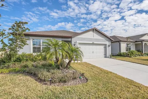 3510 N Maryland Ave, Plant City, FL 33565
