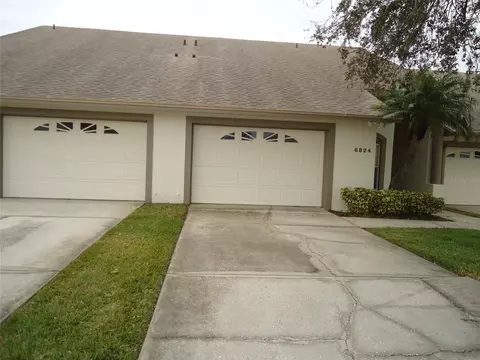 6824 Bendelow Dr, Lakeland, FL 33810