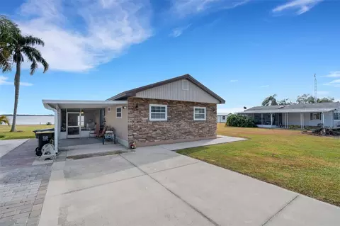 3330 Lakeview Dr, Haines City, FL 33844