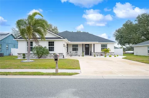1427 Magnolia Ln, Auburndale, FL 33823
