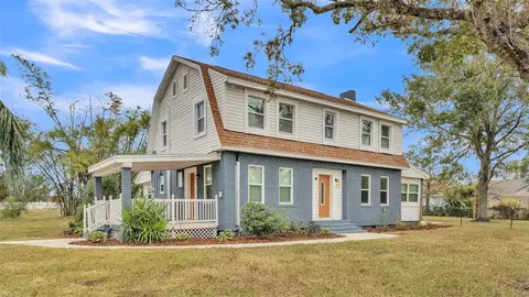 3220 Clubhouse Rd, Lakeland, FL 33812