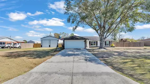 5125 Pheasant Dr, Mulberry, FL 33860