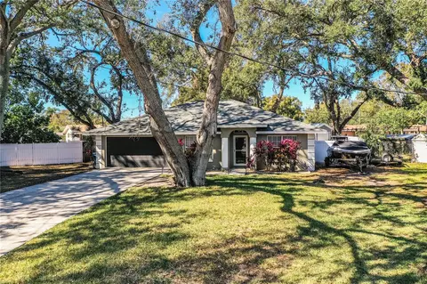 2227 Howard West Ave, Winter Haven, FL 33880