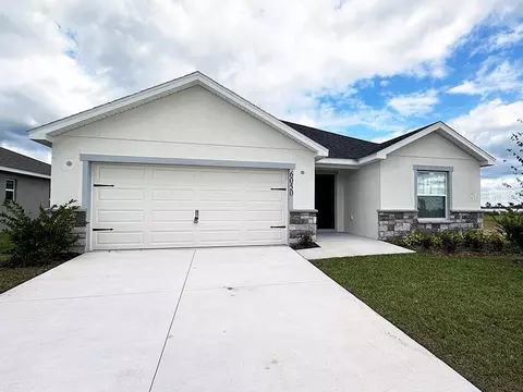6050 Mangrove Creek Rd, Wimauma, FL 33598