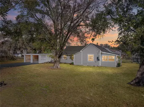 702 NW 1st Ave, Mulberry, FL 33860