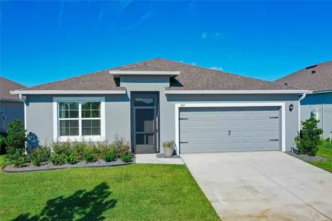 507 Autumn Stream Dr, Auburndale, FL 33823