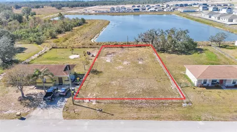 152 Madera Dr, Winter Haven, FL 33880