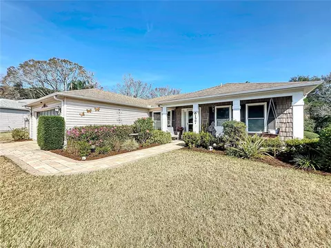 6127 Magpie Dr, Lakeland, FL 33809