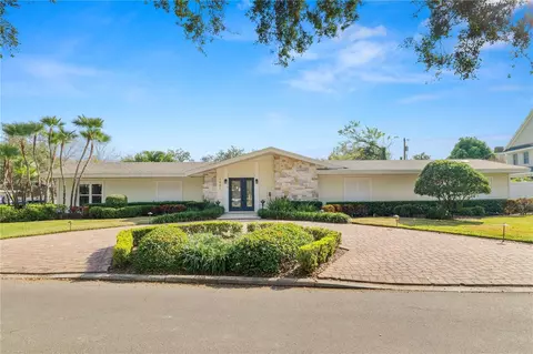 1401 Easton Dr, Lakeland, FL 33803