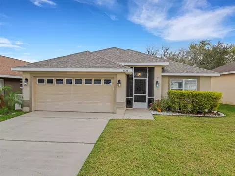 6838 Shimmering Dr, Lakeland, FL 33813