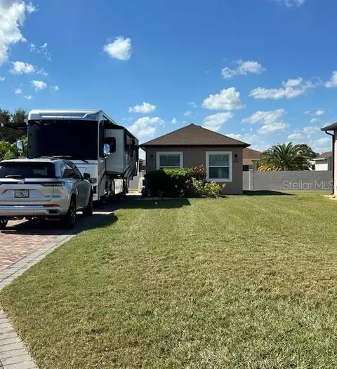 441 Nolane Ln, Polk City, FL 33868