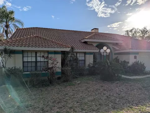 838 Lakeshore Dr, Polk City, FL 33868