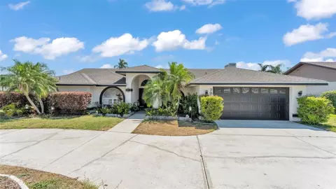 7321 Gunstock Dr, Lakeland, FL 33809
