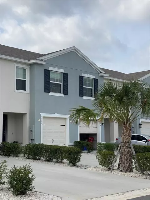 3511 Marigold Patch Ct, Plant City, FL 33565