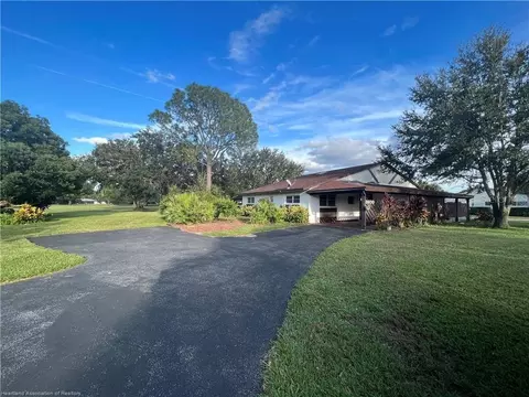 2600 Golf Hammock Dr, Sebring, FL 33872