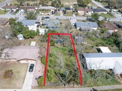 Mango Avenue, Haines City, FL 33844