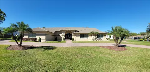 4025 Cheverly Dr E, Lakeland, FL 33813