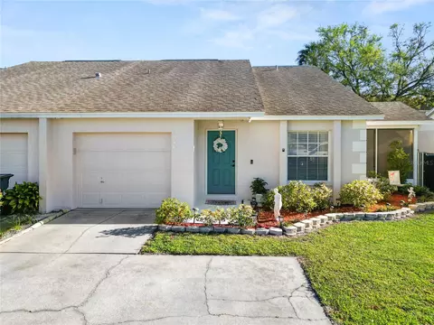 1021 Meadowood Pointe Rd, Lakeland, FL 33811