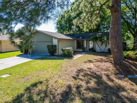 3823 Woodburn Loop E, Lakeland, FL 33813