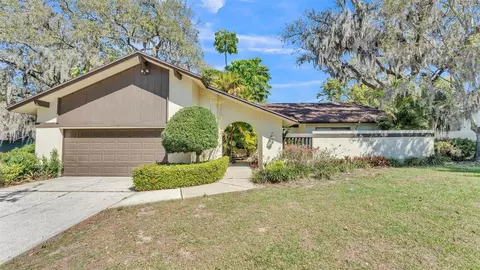 1316 Cambron Dr, Valrico, FL 33596