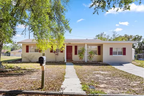 730 Osceola Ave, Lake Wales, FL 33853