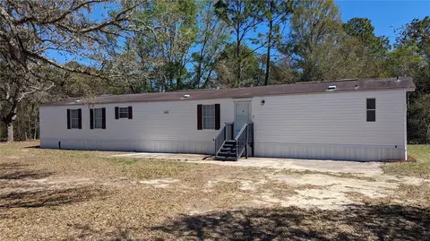 11091 NE 101 Ct, Archer, FL 32618