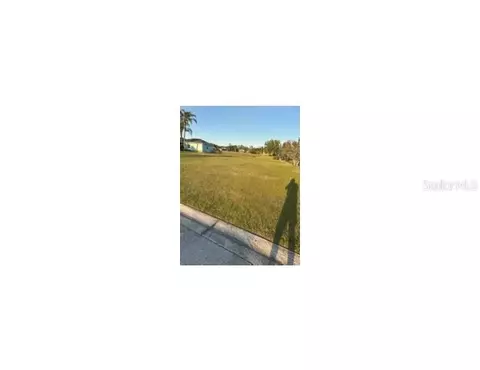 440 Nolane Ln, Polk City, FL 33868