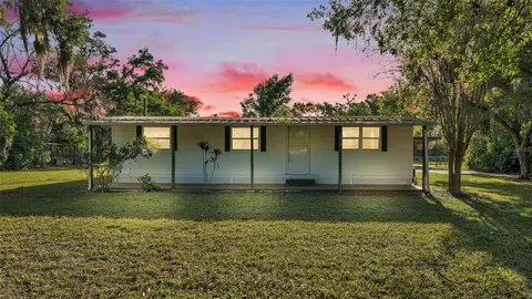 6014 Woodhaven Dr, Lakeland, FL 33811