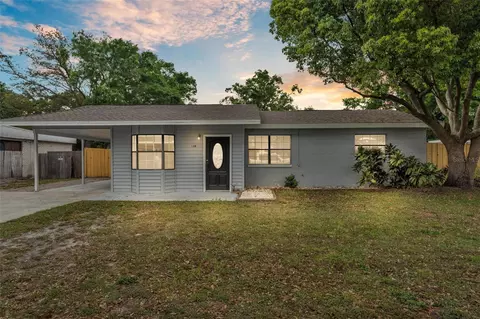 120 Shelton Ave, Auburndale, FL 33823