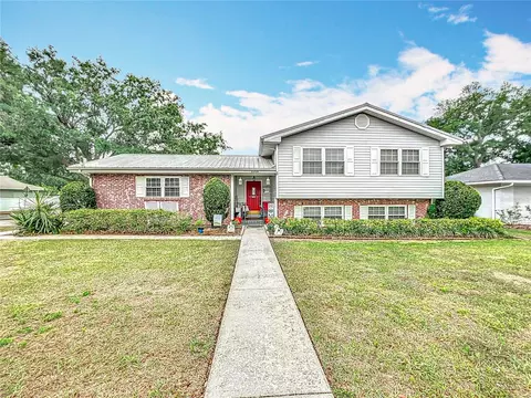 1135 Palace Pl, Lakeland, FL 33813