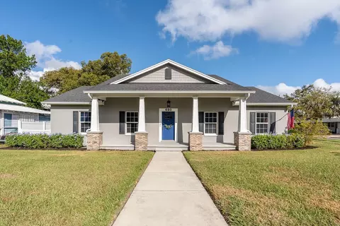 690 E Stanford St, Bartow, FL 33830