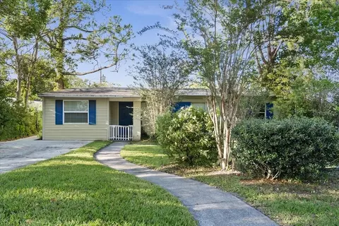 516 Eastway Dr, Lakeland, FL 33803