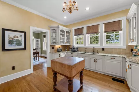 Kitchen - 1760 Old Eagle Lake Rd, Bartow, FL 33830 photo 4 of 7