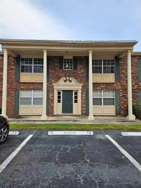 1920 Edgewood Dr #T6, Lakeland, FL 33803