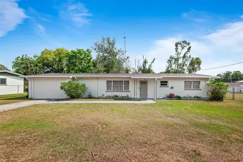2520 Avenue C SW, Winter Haven, FL 33880