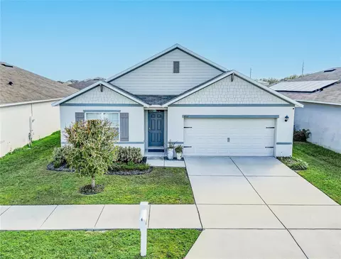 860 Killarney Ln, Auburndale, FL 33823