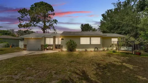 1965 Avenue F SW, Winter Haven, FL 33880