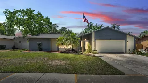 619 Shady Nook Dr, Brandon, FL 33511