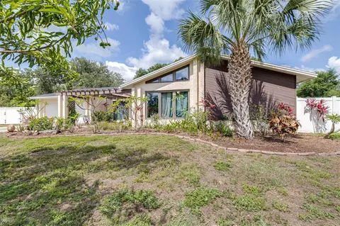 1808 Stonecrest Ct, Lakeland, FL 33813