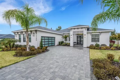 5390 Clubhouse Hills Ln, Lakeland, FL 33812