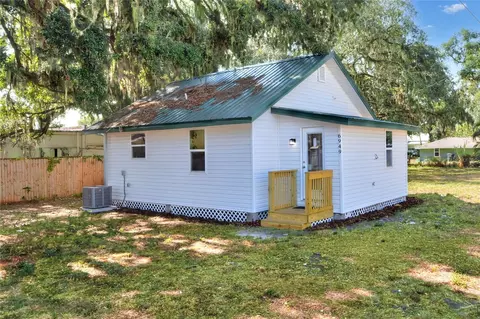 6949 2nd St, Mulberry, FL 33860