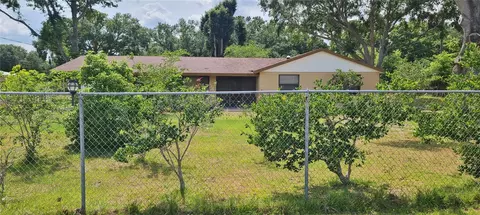 5211 Berkley Rd, Auburndale, FL 33823