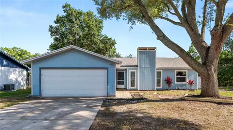417 Yolonda Ct, Lakeland, FL 33809
