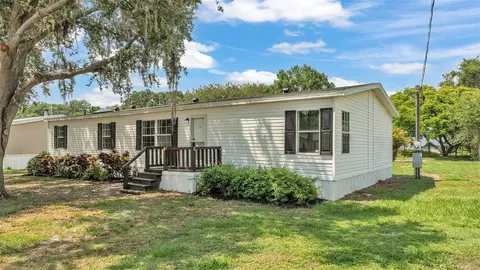 5751 Cherry Tree Dr, Lakeland, FL 33811