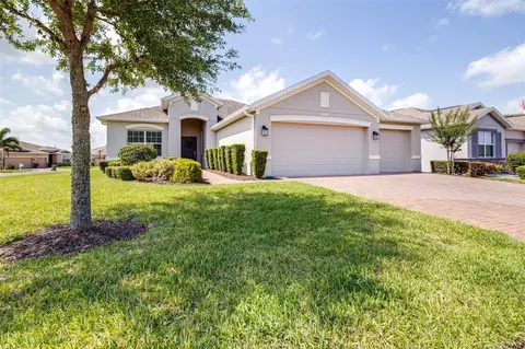 3136 Langdon Ln, Winter Haven, FL 33884