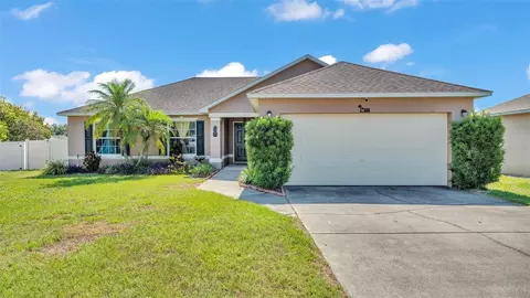 555 Heather Glen Dr, Winter Haven, FL 33884