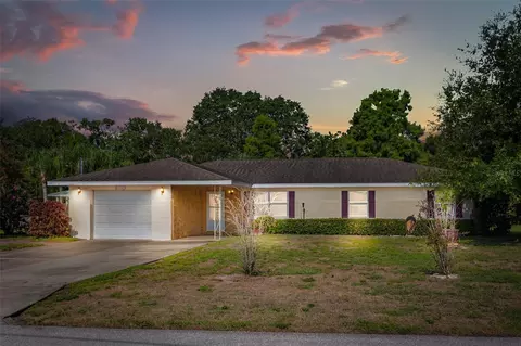 2757 Pine Acres Dr, Lake Wales, FL 33898